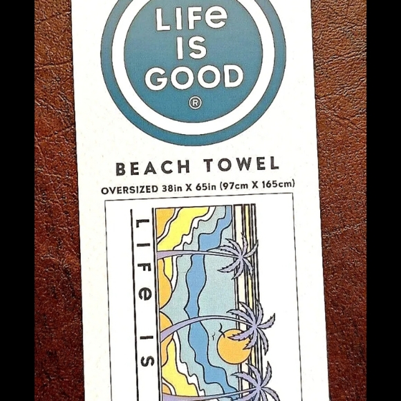 Life Is Good Tropical Palms Scene Giant Beach Towel 38 x 65" New NOS Tags 2023 - Picture 6 of 8